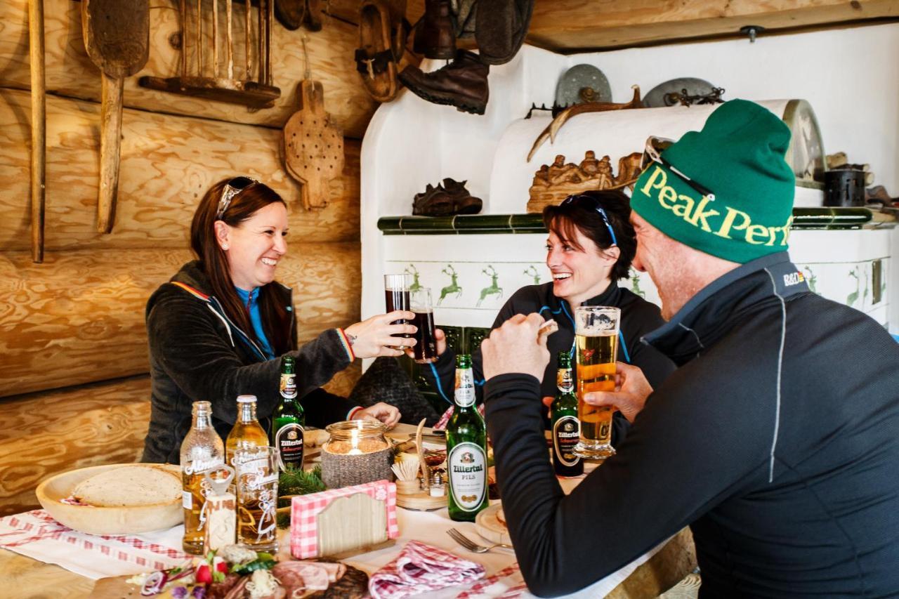 Hotel Cafe-Zillertal Strass im Zillertal Kültér fotó